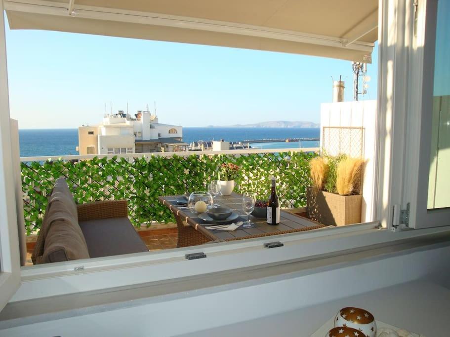 Ferienwohnung Centre Penthouse With Seaview Iraklio Exterior foto